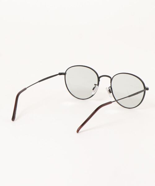 COLONY 2139(コロニートゥーワンスリーナイン)の「《UVカット99%》ベーシック伊達眼鏡/サングラス(サングラス・レディース・ブラック/シルバー/グレー・FREE)」の4枚目の写真