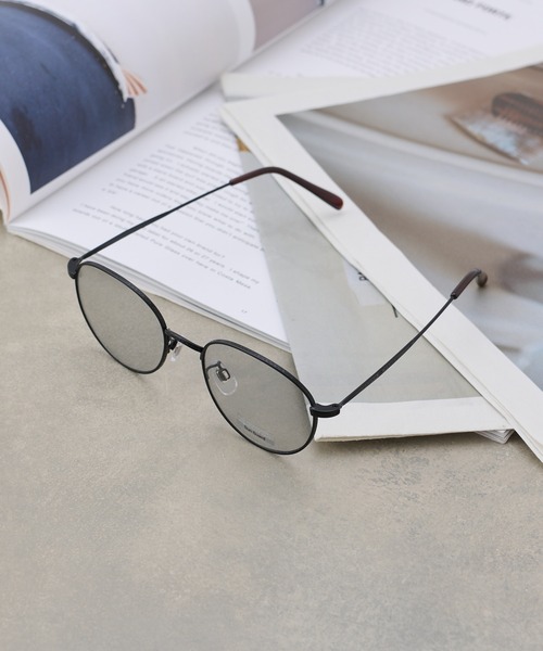 COLONY 2139(コロニートゥーワンスリーナイン)の「《UVカット99%》ベーシック伊達眼鏡/サングラス(サングラス・レディース・ブラック/シルバー/グレー・FREE)」の3枚目の写真