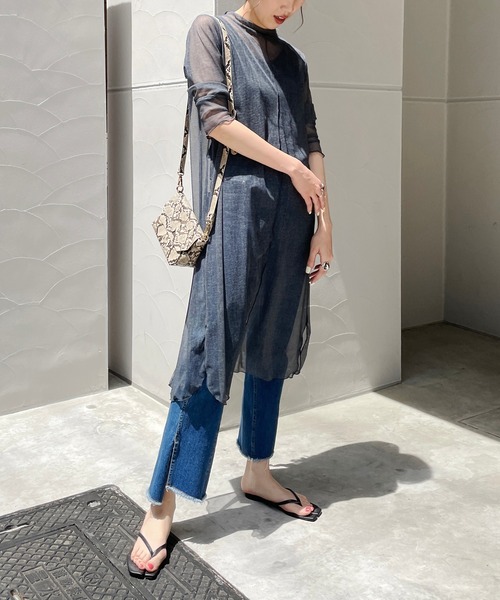 CAPRICIEUX LE'MAGE（カプリシューレマージュ）の「チュール後ろ開きワンピース（ワンピース・レディース・ネイビー/イエロー・FREE）」の14枚目の写真