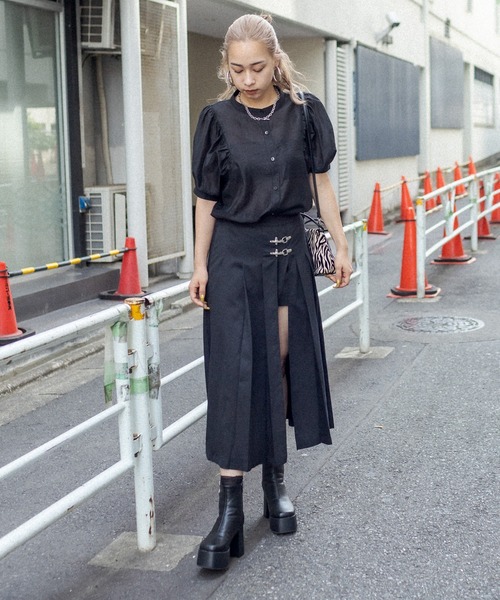 RASVOA（ラスボア）の「ボリューム袖バンドカラーシャツ（シャツ/ブラウス・レディース・ブラック/オフホワイト/ブルー・FREE）」の13枚目の写真