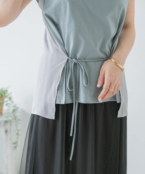 ITEMS URBANRESEARCH(アイテムズ アーバンリサーチ)の「異素材ドッキングチュニック(Tシャツ/カットソー・レディース・ブラック/ミント/オフホワイト・FREE)」の4枚目の写真