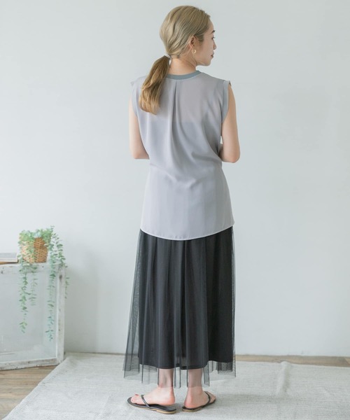 ITEMS URBANRESEARCH(アイテムズ アーバンリサーチ)の「異素材ドッキングチュニック(Tシャツ/カットソー・レディース・ブラック/ミント/オフホワイト・FREE)」の9枚目の写真