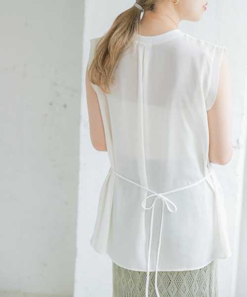 ITEMS URBANRESEARCH(アイテムズ アーバンリサーチ)の「異素材ドッキングチュニック(Tシャツ/カットソー・レディース・ブラック/ミント/オフホワイト・FREE)」の11枚目の写真