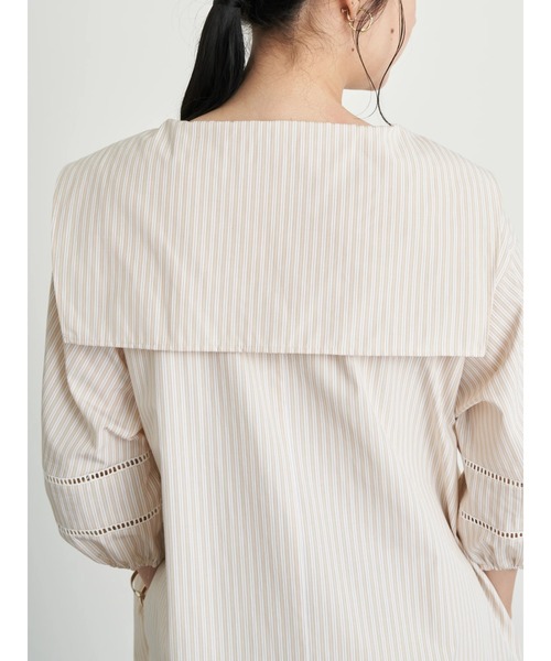 earth music&ecology（アースミュージックアンドエコロジー）の「【WEB限定】セーラーカラーボリュームワンピース ＊（ワンピース・レディース・オフホワイト/ネイビー/ストライプ・FREE）」の4枚目の写真