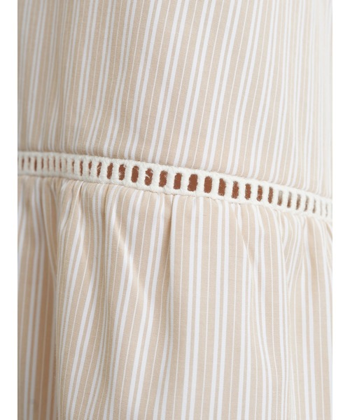 earth music&ecology（アースミュージックアンドエコロジー）の「【WEB限定】セーラーカラーボリュームワンピース ＊（ワンピース・レディース・オフホワイト/ネイビー/ストライプ・FREE）」の21枚目の写真