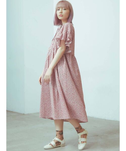 merry jenny（メリージェニー）の「フリルスリーブルーズワンピース（ワンピース・レディース・ブラック/レッド・FREE）」の6枚目の写真