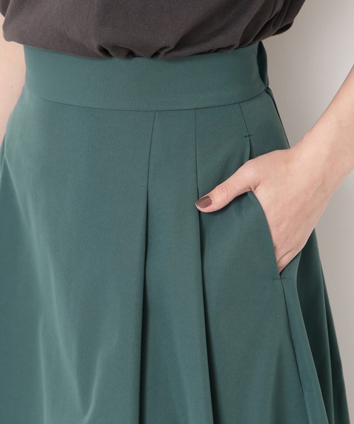 N.（N. Natural Beauty Basic）（エヌエヌナチュラルビューティーベーシック）の「◆タックフレアロングスカート（スカート・レディース・ピンク/グリーン/モカ・MEDIUM）」の13枚目の写真