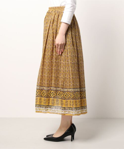 Samansa Mos2（サマンサ モスモス）の「裾ラインプリントスカート（スカート・レディース・カーキ/チャコール/マスタード/ボルドー・ﾌﾘ-）」の8枚目の写真