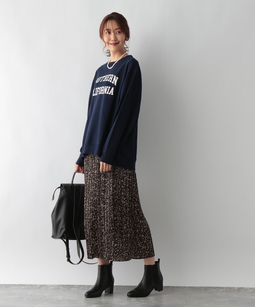 GLOBAL WORK（グローバルワーク）の「キレイ見えサラサラプリント長袖/958095（Tシャツ/カットソー・レディース・ライトグレー/ネイビー/オフホワイト/カーキ/ダークグレー・MEDIUM/LARGE）」の21枚目の写真