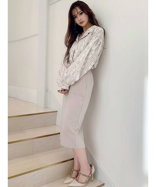 RESEXXY（リゼクシー）の「バイカラーパターンボリュームシャツ（シャツ/ブラウス・レディース・ブラック/ベージュ/キャメル・FREE）」の20枚目の写真