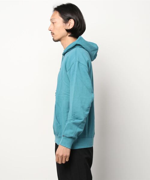 Levi's（リーバイス）の「WEAR IN WEAR OUT スウェットフーディー COLONIAL BLUE（パーカー・メンズ・ブルー・L/XL/S/M）」の3枚目の写真