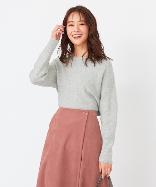 ANY SIS(エニィスィス)の「【洗える】モチモチラウンドヘム ニット(ニット/セーター・レディース・ライトグレー系/黄土色系/アイボリー系/ピンク系・2)」の1枚目の写真