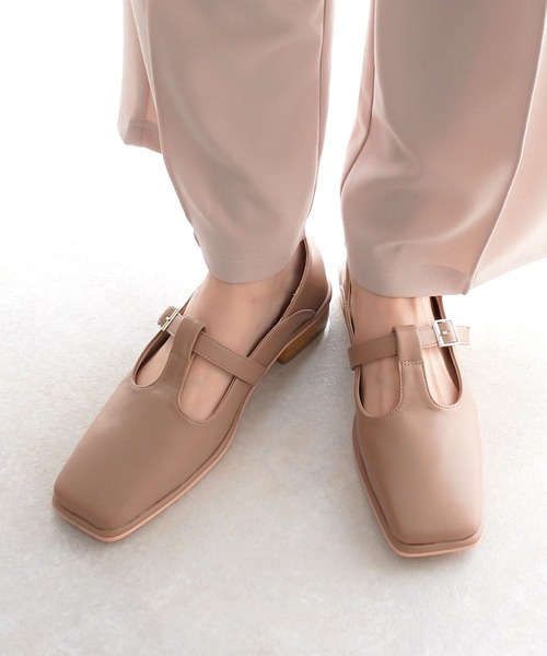 AmiAmi（アミアミ）の「Tストラップローファー（ローファー・レディース・ブラック/ブラウン/ピンク/アイボリー・L/LL/M/S）」の4枚目の写真