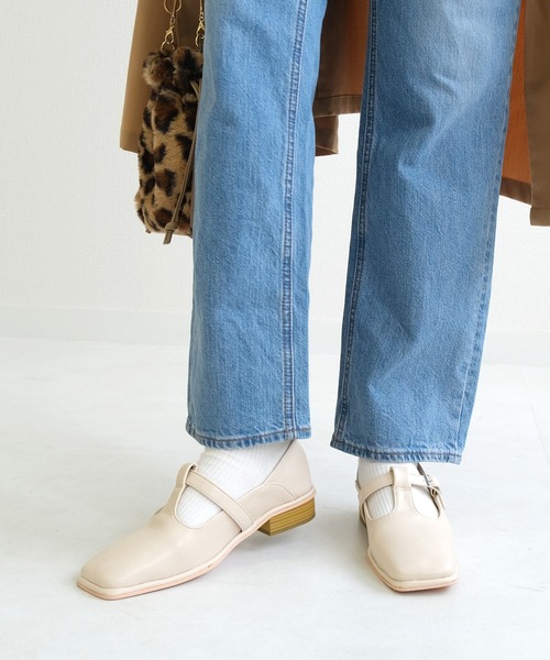 AmiAmi（アミアミ）の「Tストラップローファー（ローファー・レディース・ブラック/ブラウン/ピンク/アイボリー・L/LL/M/S）」の9枚目の写真