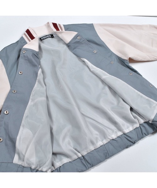 ZIDDY（ジディ）の「ZIDDY/【ニコ☆プチ掲載】 バック ロゴ スタジャン（130cm~160cm）（スタジャン・キッズ・グレー/ブルー・130/140/160/150）」の7枚目の写真