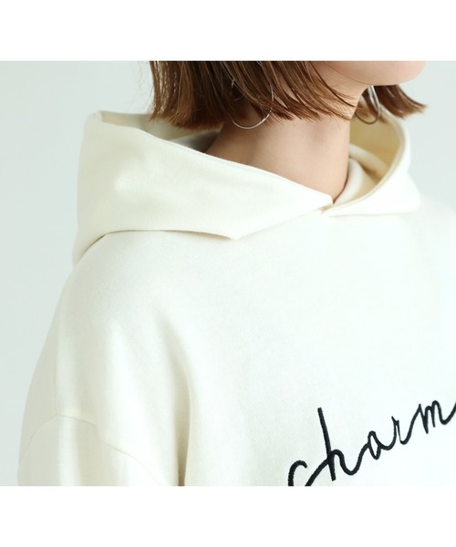 reca（レカ）の「筆記体刺繍パーカー（パーカー・レディース・ブラック/アイボリー/モカ・FREE）」の12枚目の写真