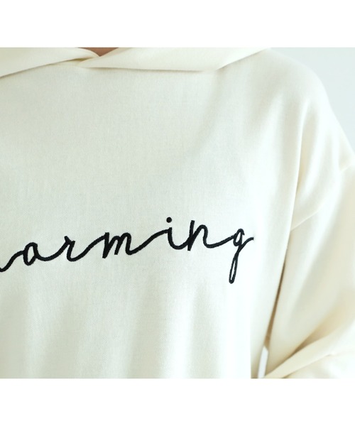 reca（レカ）の「筆記体刺繍パーカー（パーカー・レディース・ブラック/アイボリー/モカ・FREE）」の10枚目の写真