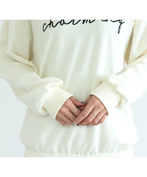 reca（レカ）の「筆記体刺繍パーカー（パーカー・レディース・ブラック/アイボリー/モカ・FREE）」の9枚目の写真