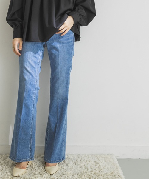 SOMETHING（サムシング）の「SOMETHING　LISA FLARE（デニムパンツ・レディース・ライトブルー/ブラック/ブラウン/ブルー系その他・27/28）」の3枚目の写真