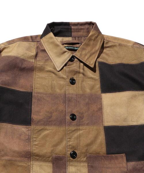 ANDERSSON BELL(アンダースンベル)の「<Andersson Bell> LTR PATCHWORK PRINT SHIRT/シャツ(シャツ/ブラウス・メンズ・ダークブラウン・M/L)」の4枚目の写真