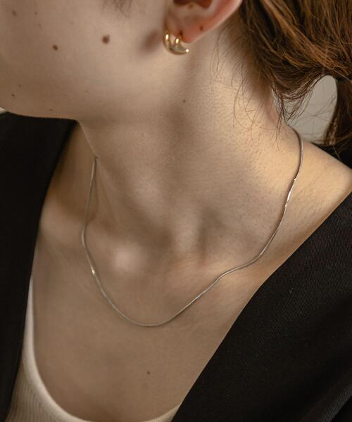 SMELLY（スメリー）の「シンプルスネークチェーンネックレス（ネックレス・レディース・シルバー/ゴールド/ピンク系その他・-）」の16枚目の写真