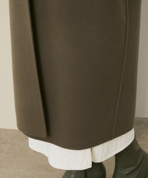 ROPE'（ロペ）の「【シリーズ】リッチリバースタンドカラーフォルムコート（チェスターコート・レディース・ブラウン/オフホワイト・38）」の13枚目の写真