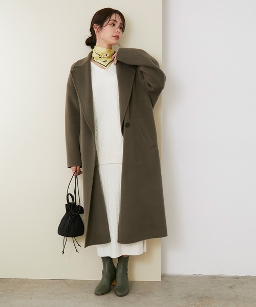 ROPE'（ロペ）の「【シリーズ】リッチリバースタンドカラーフォルムコート（チェスターコート・レディース・ブラウン/オフホワイト・38）」の18枚目の写真