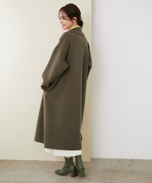 ROPE'（ロペ）の「【シリーズ】リッチリバースタンドカラーフォルムコート（チェスターコート・レディース・ブラウン/オフホワイト・38）」の19枚目の写真