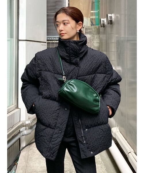 EMODA（エモダ）の「クロスボディバッグ（ボディバッグ/ウエストポーチ・レディース・ブラック/グリーン・FREE）」の6枚目の写真