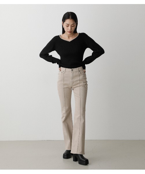 AZUL by moussy（アズールバイマウジー）の「PIN TUCK DENIM FLARE/ピンタックデニムフレア（デニムパンツ・レディース・ワンウォッシュ/ライトベージュ・SMALL/X-SMALL/MEDIUM/LARGE）」の13枚目の写真