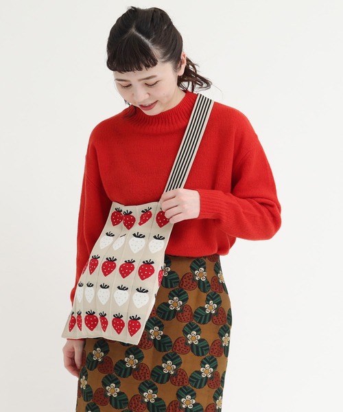 peu pres イチゴニットバッグ peu pres（プープレ）の「イチゴ ニットバッグ（ハンドバッグ