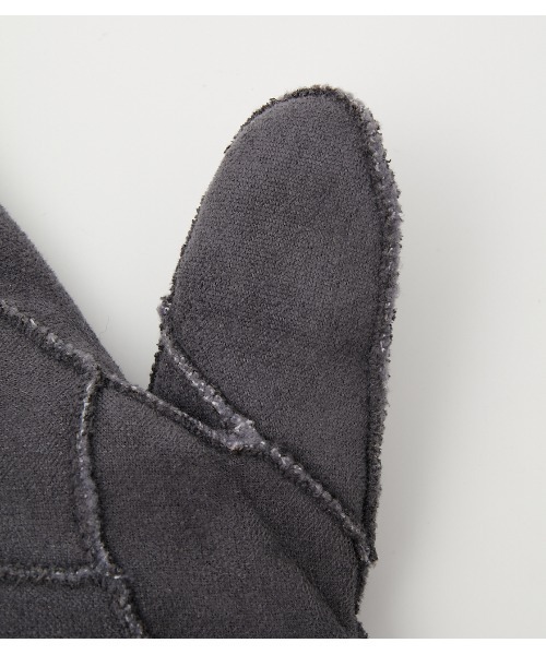 AZUL by moussy（アズールバイマウジー）の「FAUX MOUTON GLOVES/フェイクムートングローブ（手袋・メンズ・ブラック/ベージュ/グレー・FREE）」の10枚目の写真