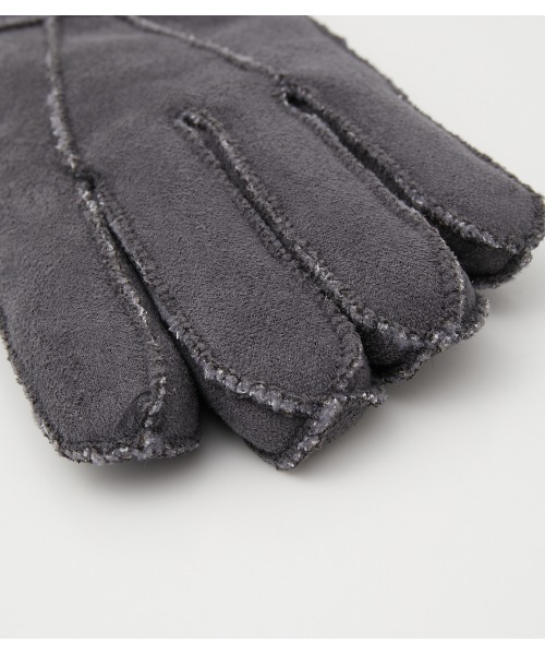 AZUL by moussy（アズールバイマウジー）の「FAUX MOUTON GLOVES/フェイクムートングローブ（手袋・メンズ・ブラック/ベージュ/グレー・FREE）」の11枚目の写真