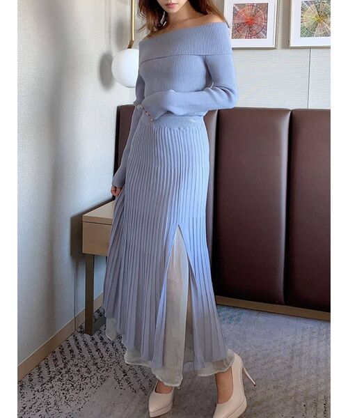 RESEXXY(リゼクシー)の「オフショルプリーツ切替え長袖ワンピース(ワンピース・レディース・アイボリー/ピンク/ブルー/ブラック・FREE)」の4枚目の写真