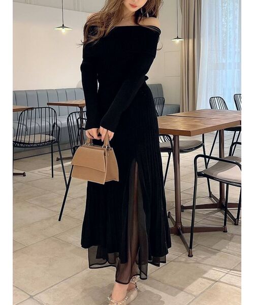 RESEXXY(リゼクシー)の「オフショルプリーツ切替え長袖ワンピース(ワンピース・レディース・アイボリー/ピンク/ブルー/ブラック・FREE)」の3枚目の写真