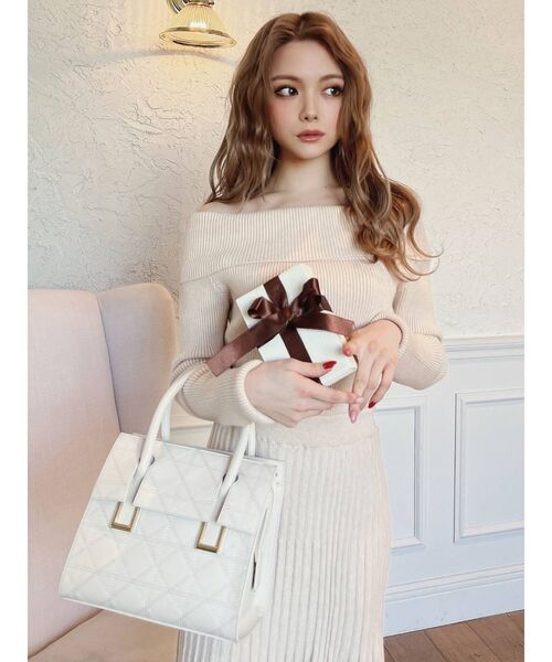 RESEXXY(リゼクシー)の「オフショルプリーツ切替え長袖ワンピース(ワンピース・レディース・アイボリー/ピンク/ブルー/ブラック・FREE)」の6枚目の写真