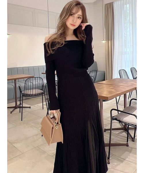 RESEXXY(リゼクシー)の「オフショルプリーツ切替え長袖ワンピース(ワンピース・レディース・アイボリー/ピンク/ブルー/ブラック・FREE)」の18枚目の写真