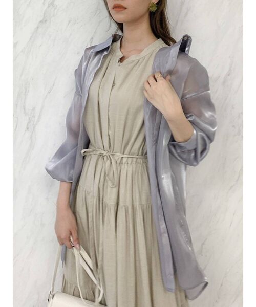 dazzlin(ダズリン)の「ブライトシャツ(シャツ/ブラウス・レディース・パープル/オフホワイト/グリーン・FREE)」の6枚目の写真