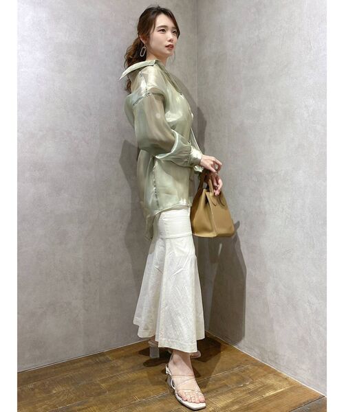 dazzlin(ダズリン)の「ブライトシャツ(シャツ/ブラウス・レディース・パープル/オフホワイト/グリーン・FREE)」の17枚目の写真