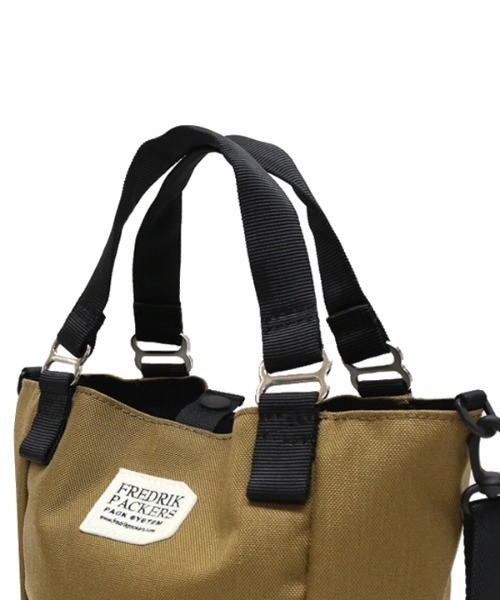 FREDRIK PACKERS(フレドリックパッカーズ)の「FredrikPackers/フレドリックパッカーズ/1000D MissonToteBag〈XS〉/ミッショントートバッグ〈XS〉(トートバッグ・レディース・ブラック/オリーブ/キャメル・FREE)」の6枚目の写真