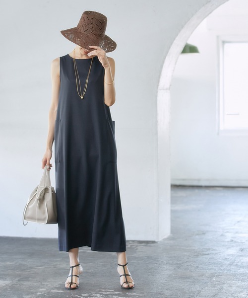 ROPE'（ロペ）の「【洗える】エステルソフトツイル前後2WAYノースリーブワンピース /WEB限定（ワンピース・レディース・ネイビー/オフホワイト・38）」の2枚目の写真