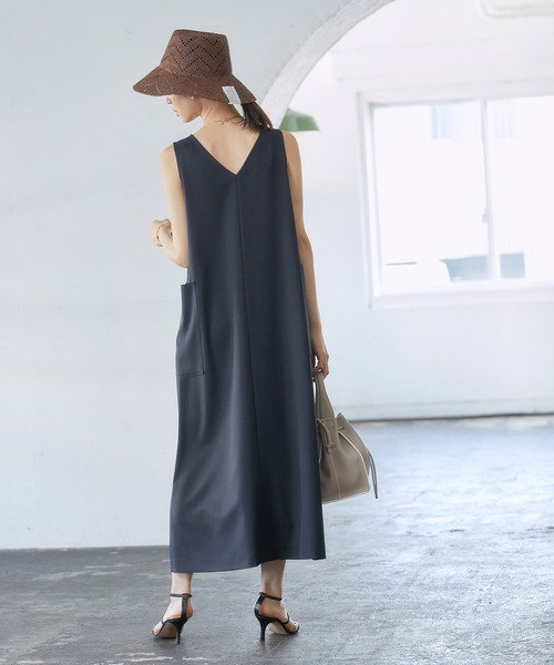 ROPE'（ロペ）の「【洗える】エステルソフトツイル前後2WAYノースリーブワンピース /WEB限定（ワンピース・レディース・ネイビー/オフホワイト・38）」の16枚目の写真