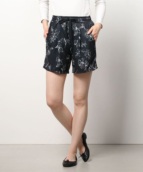 IGNIO(イグニオ)の「イグニオ ショートパンツ(その他パンツ・レディース・ネイビー/ブラック×ホワイト/グレー/ダークブルー・XL/L/S/M)」の2枚目の写真