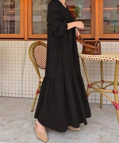 sakishimatokyo（サキシマトーキョー）の「ロングティアードワンピース（ワンピース・レディース・ブラック/ブルー/キャメル・FREE）」の4枚目の写真