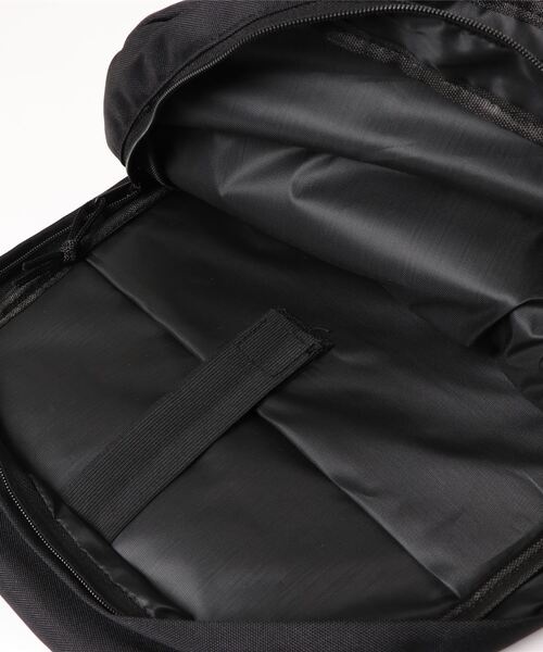 Cham.（チャム）の「カジュアルバックパック（バックパック/リュック・レディース・ブラック・F）」の5枚目の写真
