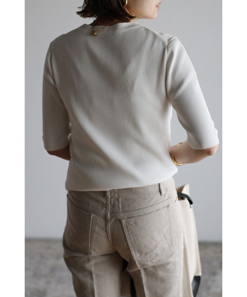 Bonjour Sagan(ボンジュールサガン)の「ダイバーニットT(Tシャツ/カットソー・レディース・ブラック/オフホワイト/カーキ/サックスブルー・FREE)」の17枚目の写真