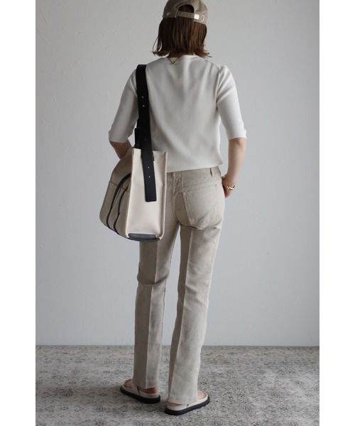 Bonjour Sagan(ボンジュールサガン)の「ダイバーニットT(Tシャツ/カットソー・レディース・ブラック/オフホワイト/カーキ/サックスブルー・FREE)」の18枚目の写真