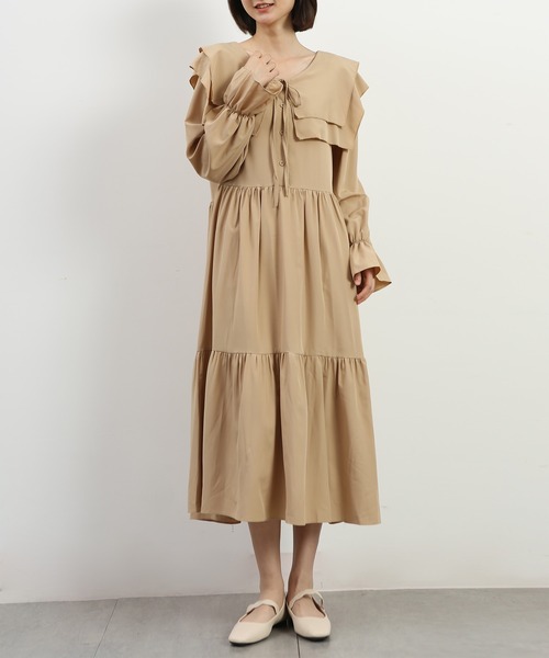 MAISON DE THERESE(メゾン ド テレーズ)の「可愛いベイビーネックワンピース(ワンピース・レディース・ベージュ/ブラック・MEDIUM)」の4枚目の写真