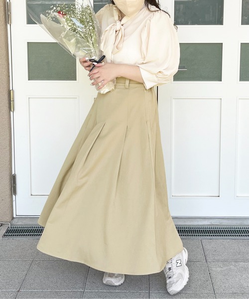 apres jour by yuririn(アプレジュールバイユリリン)の「【yuririn*×apres jour】タックスカート【ZOZOTOWN限定アイテム】(スカート・レディース・ブラック/ベージュ・SMALL/MEDIUM/X-LARGE)」の3枚目の写真