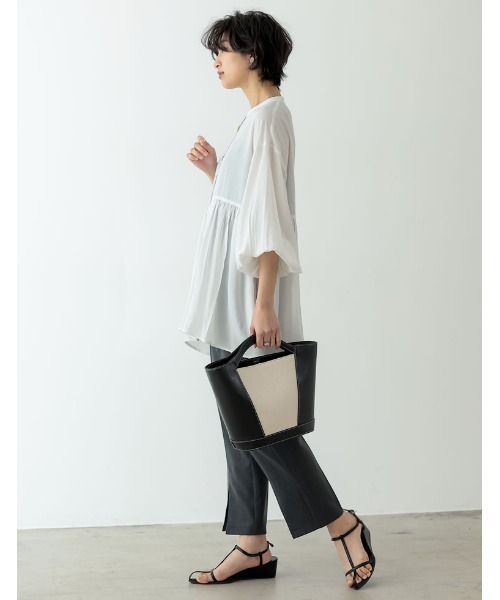 Re:EDIT(リエディ)の「ボリュームスリーブチュニックブラウス(シャツ/ブラウス・レディース・ブラック/アイボリー/グレー/ライム/ブルー/イエロー・MEDIUM/LARGE)」の9枚目の写真